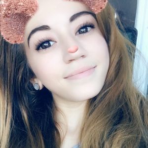 Meet your Posher, Shantel